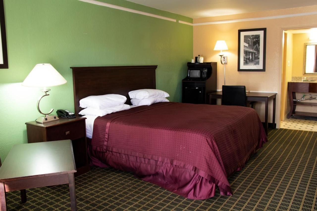 America'S Best Value Inn Charlotte Luaran gambar