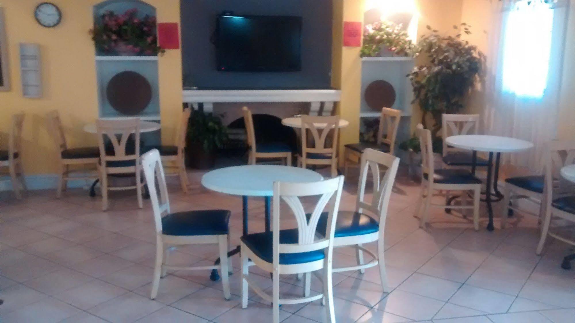 America'S Best Value Inn Charlotte Luaran gambar